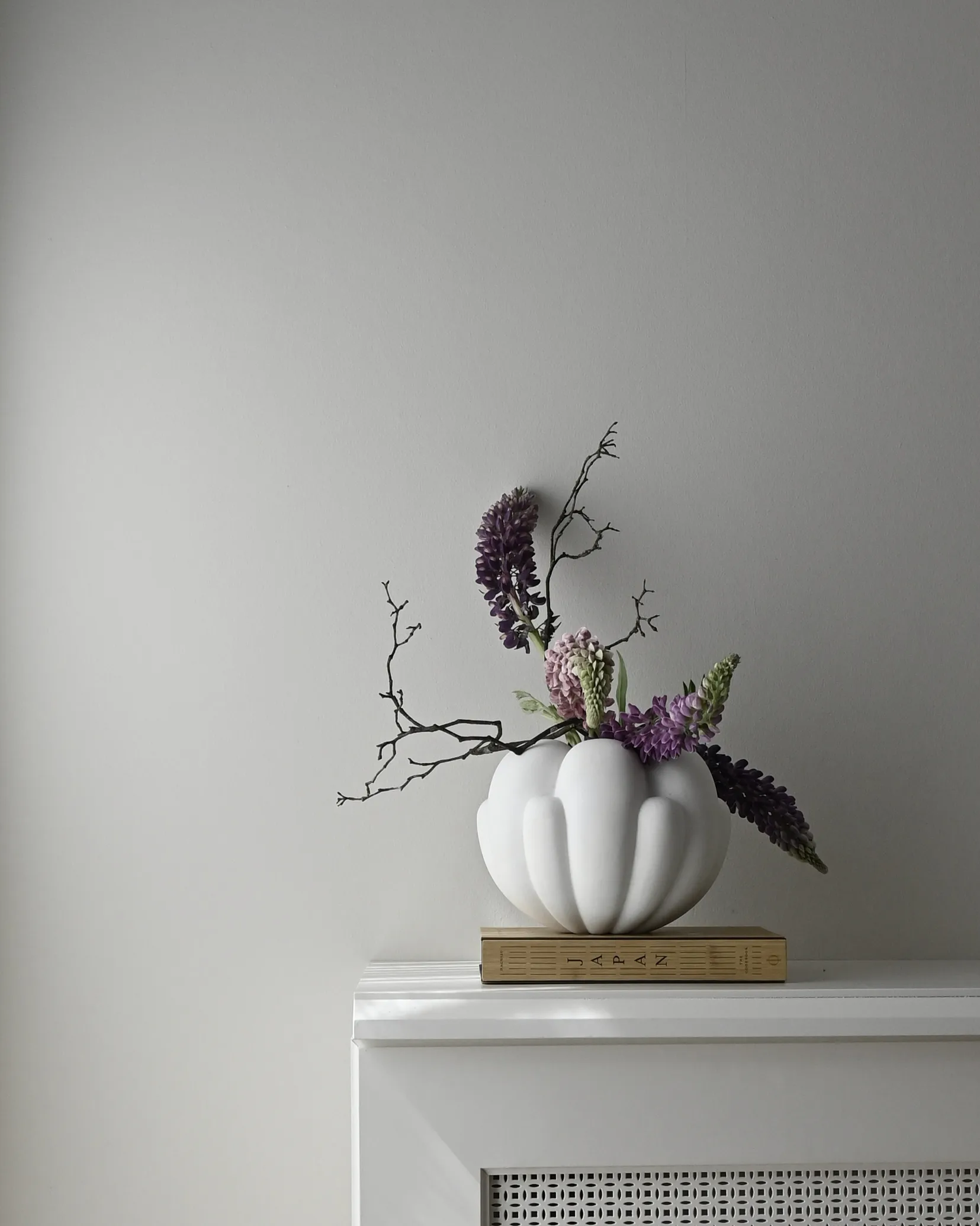 Bloom vas petit 22,5x24 cm, Bone white 101 Copenhagen