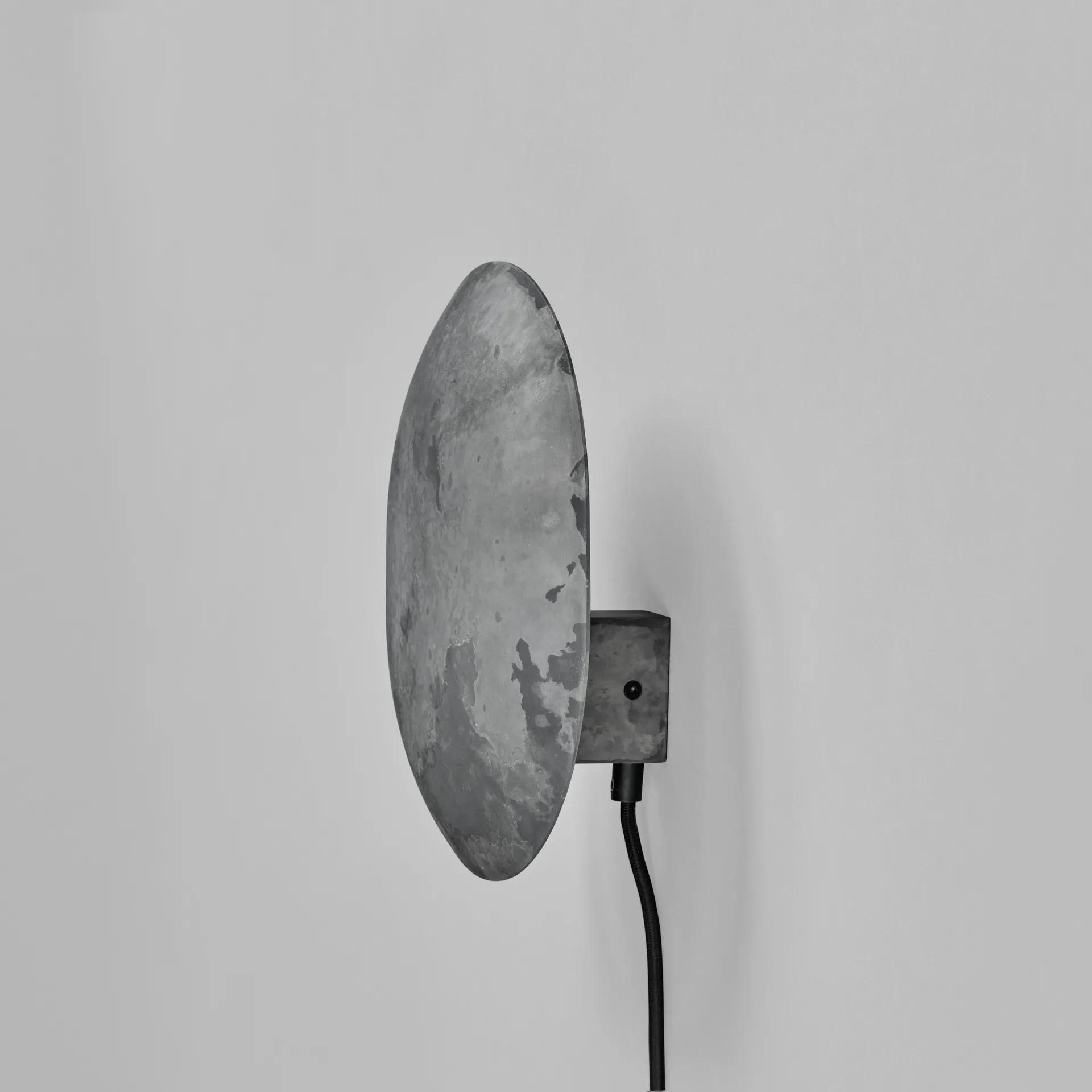 Clam vägglampa 26 cm, Oxiderad 101 Copenhagen
