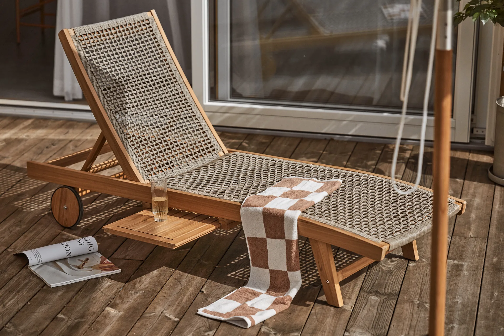 Sandvik solsäng, Teak 1898