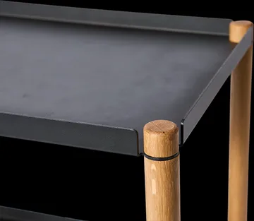 Connect bord - Oljad ek, svart metall - Andersen Furniture