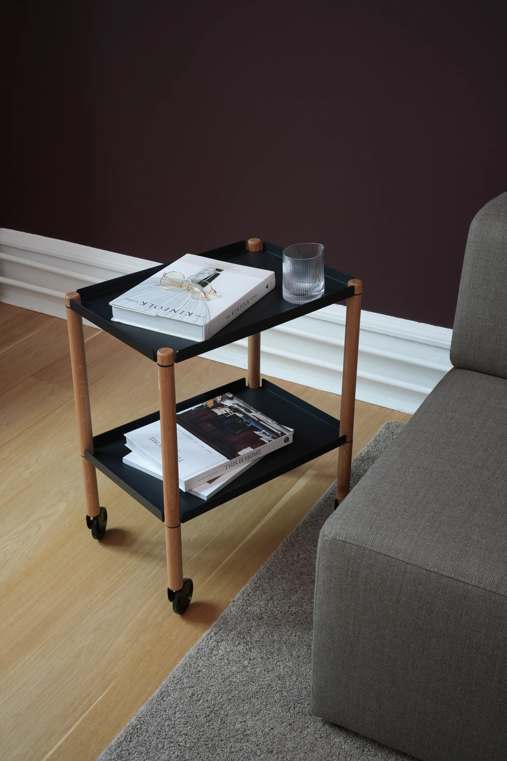 Connect bord, Oljad ek, svart metall Andersen Furniture