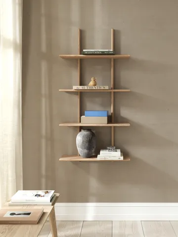 Essence vägghylla - Oak, 70x25x140 cm - Andersen Furniture