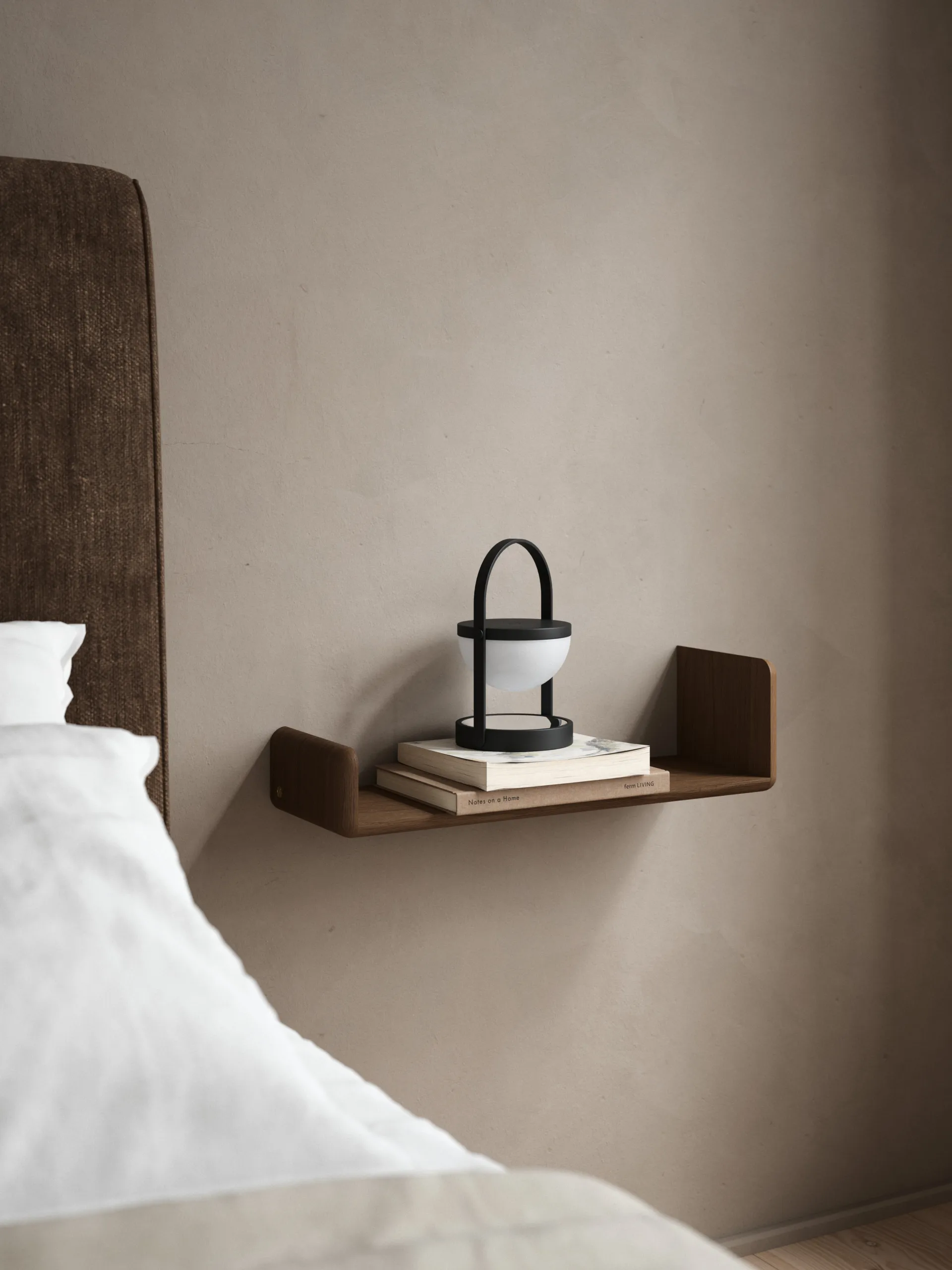 Level vägghylla, Smoked Oiled Oak, 55x18x9 cm Andersen Furniture