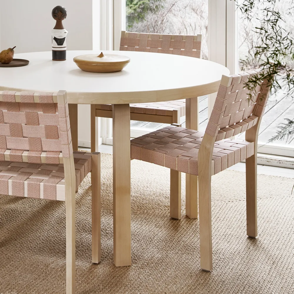 Aalto 90A matbord runt, Vit laminat-Björkben Artek