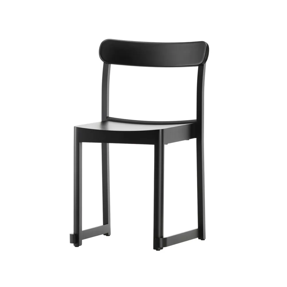Atelier stol, Svartlackerad bok Artek