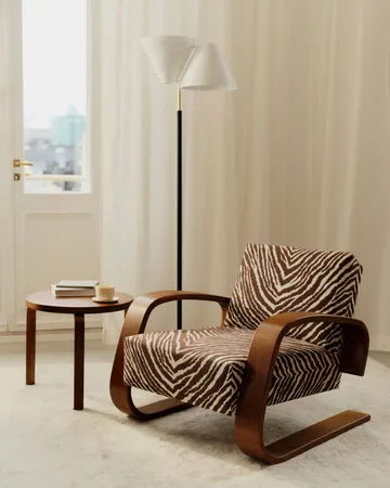 Tank 400 fåtölj - Klarlackerad björk-tyg Zebra brun - Artek