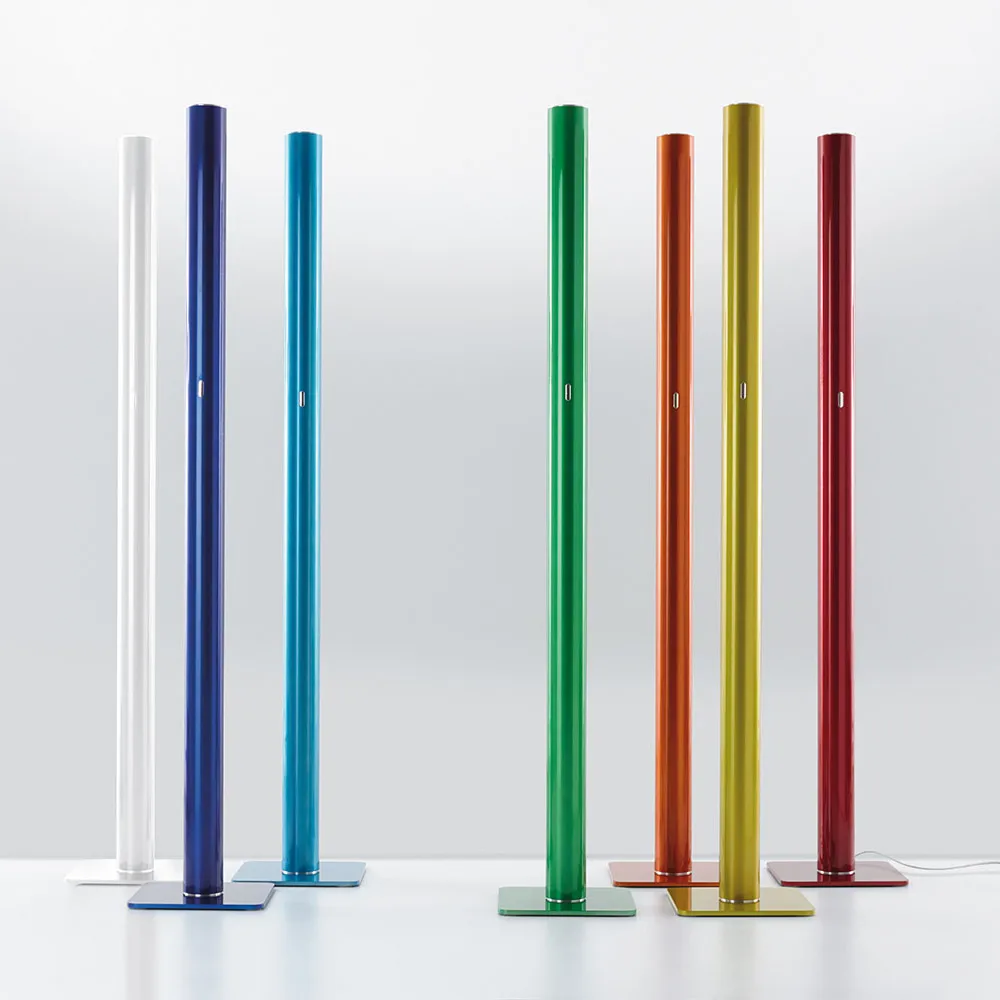Ilio golvlampa, Glossy black Artemide