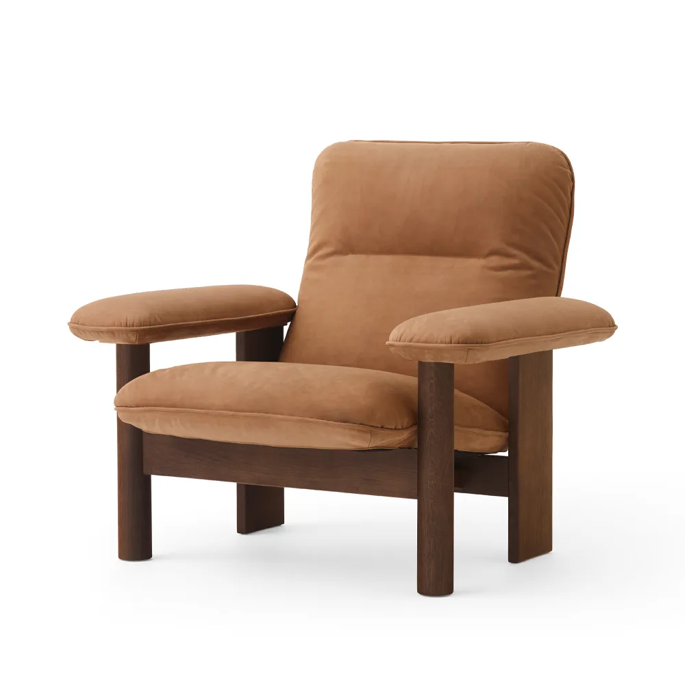 Brasilia fåtölj, Dark oak-Dunes camel leather 21004 Audo Copenhagen