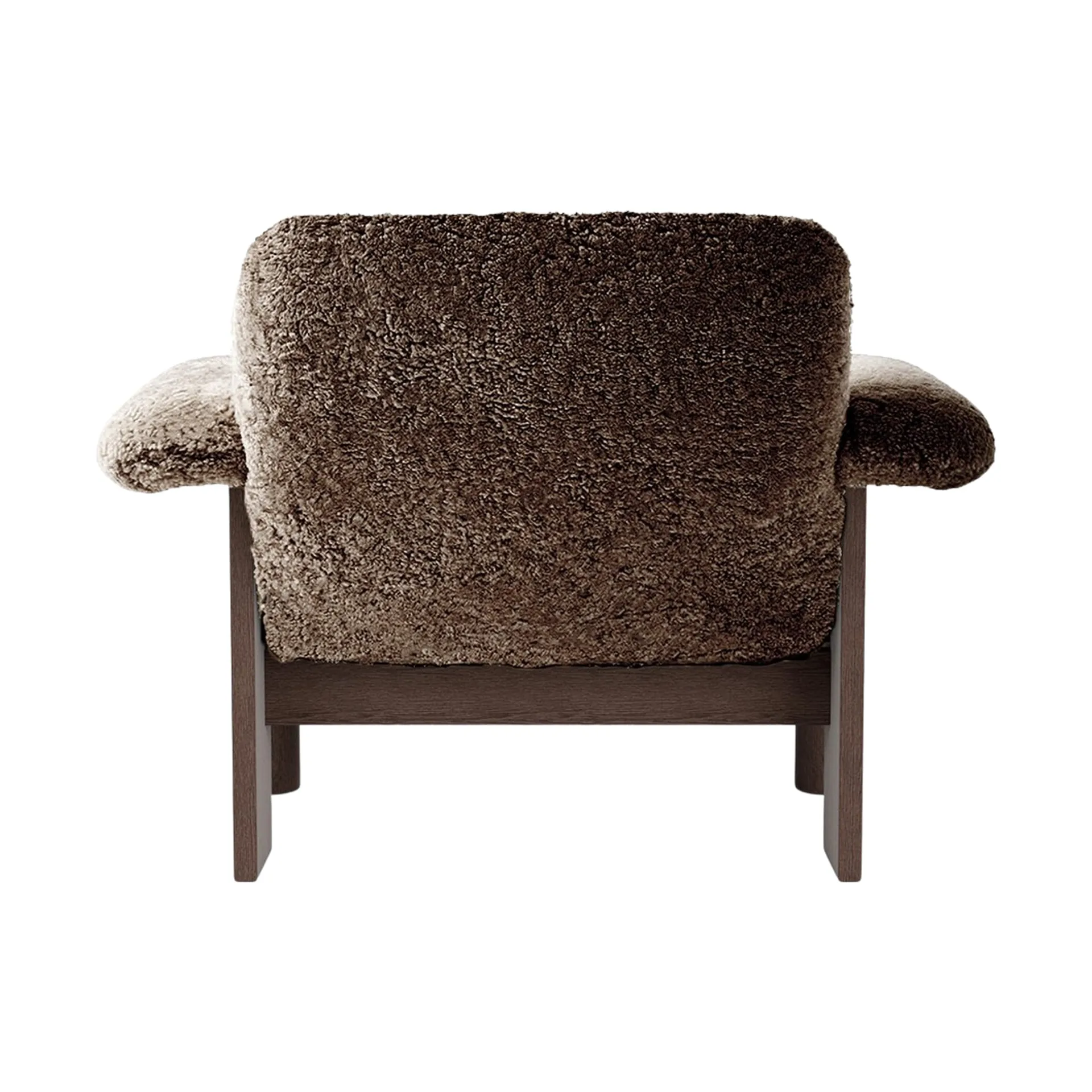 Brasilia fåtölj low back, Dark oak-Sahara sheepskin curly Audo Copenhagen