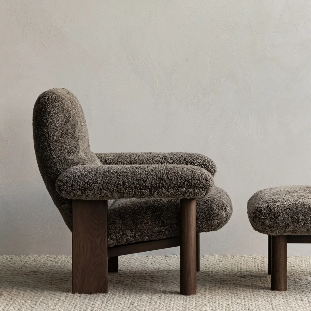 Brasilia fåtölj, Walnut-Moss 011 grey Audo Copenhagen