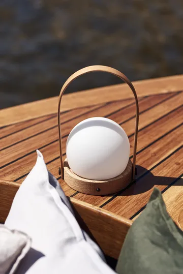 Carrie lampa Limited Edition - Natural oak - Audo Copenhagen