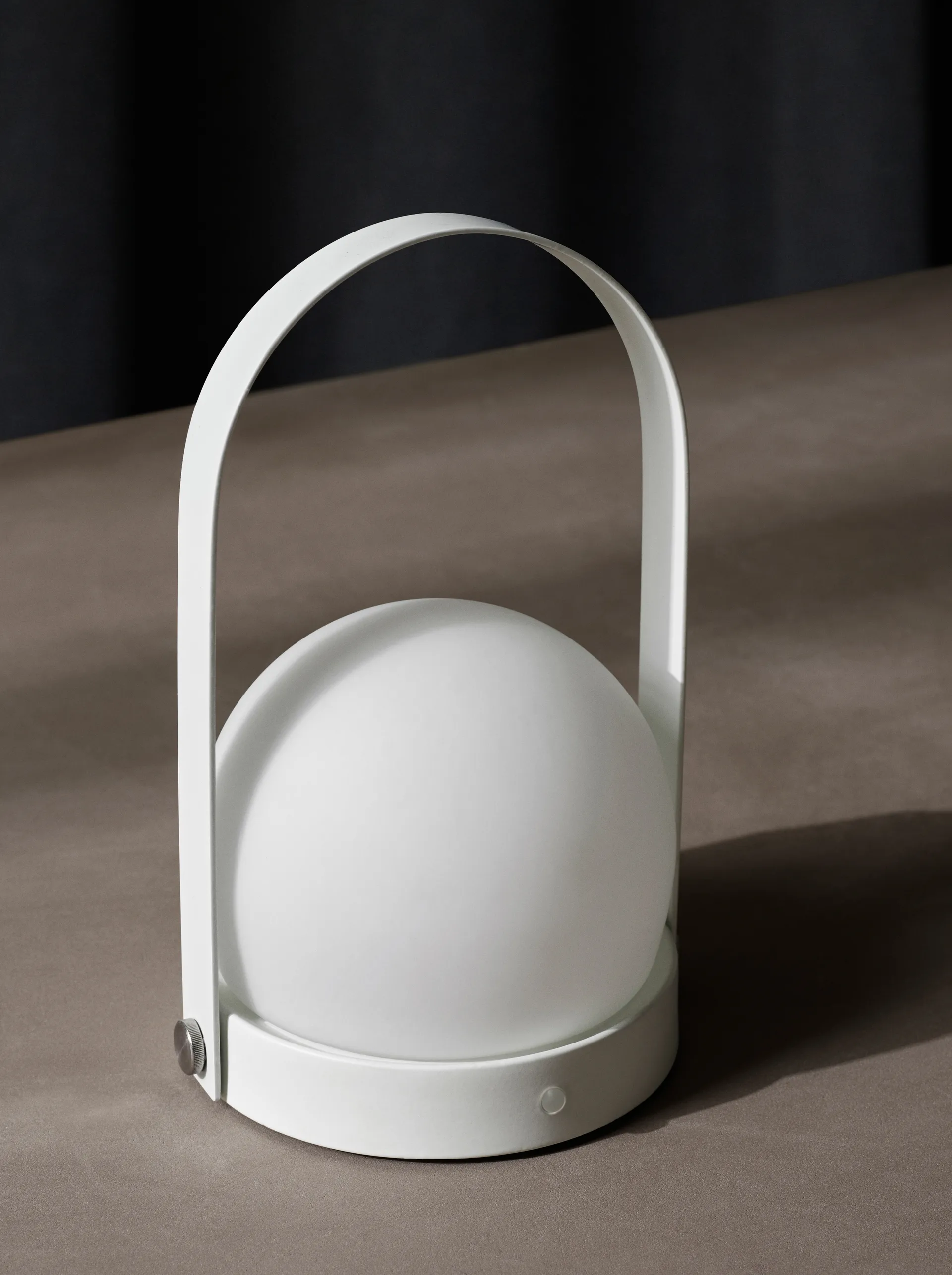 Carrie portabel bordslampa, White Audo Copenhagen