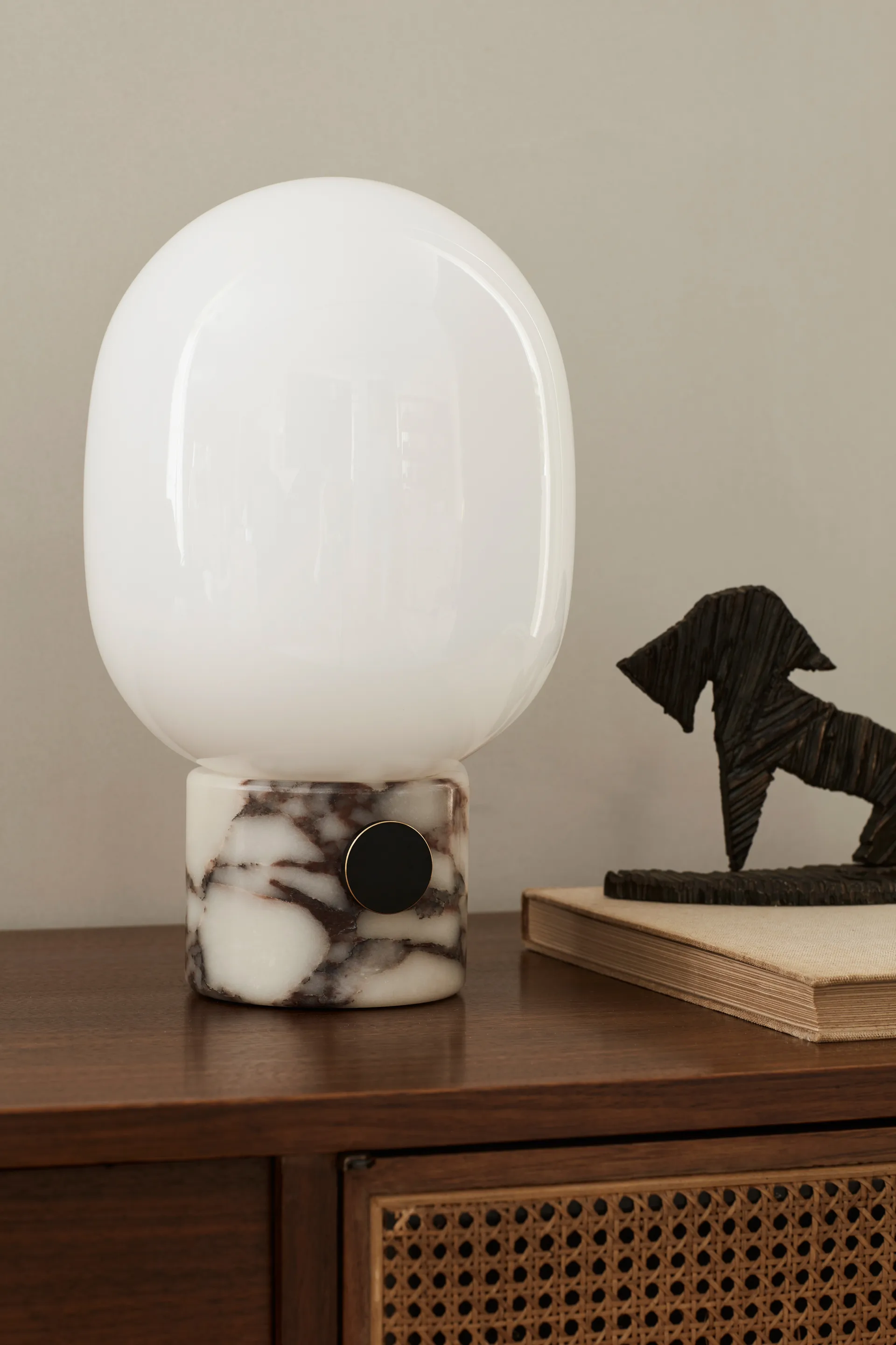 JWDA bordslampa, Calacatta Viola marmor, Large Audo Copenhagen