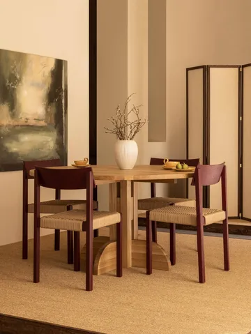 Mauro stol - Mörkbetsad ek-naturflätad sits - Audo Copenhagen