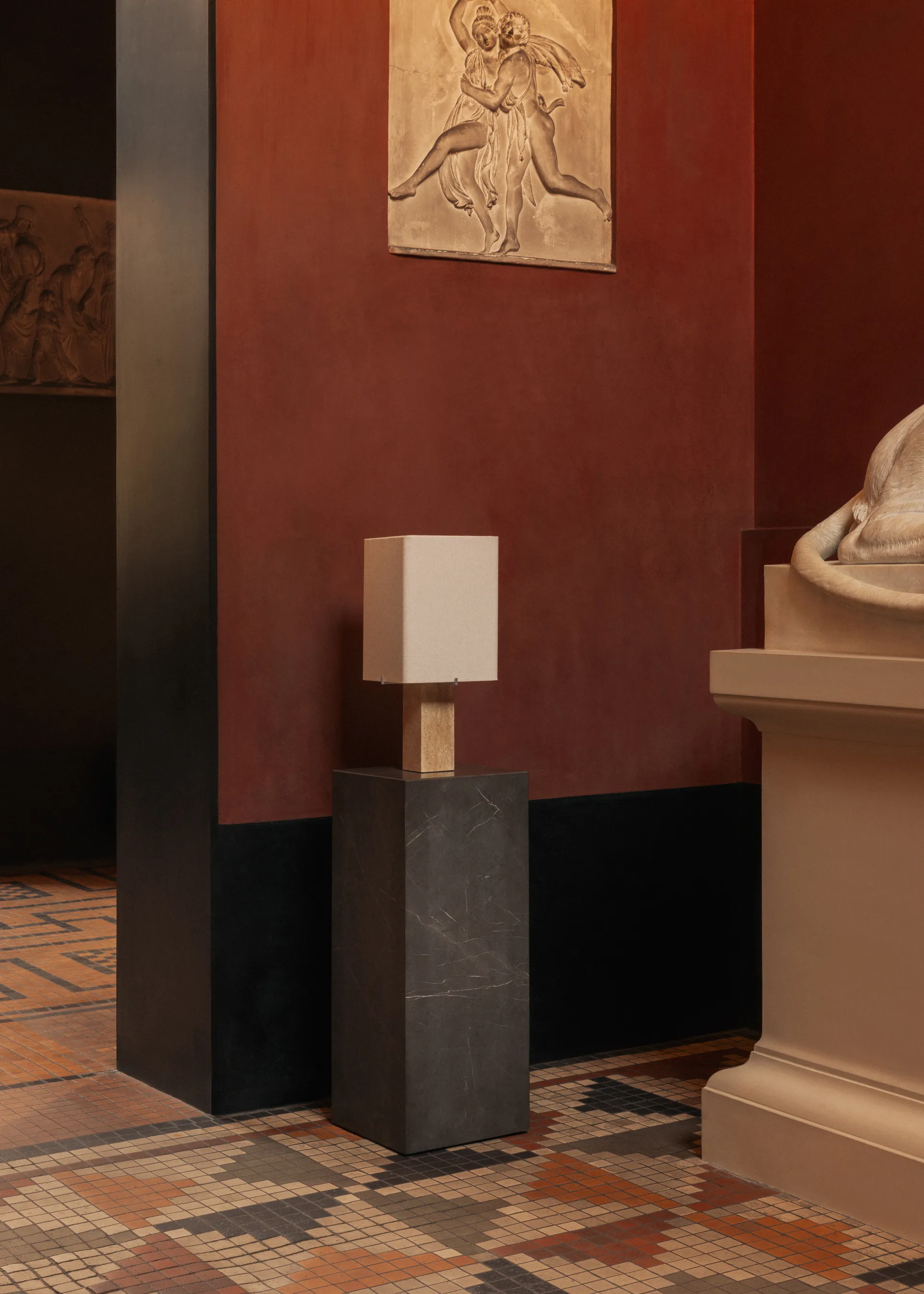 Nonna bordslampa 49 cm, Travertine-sand Audo Copenhagen