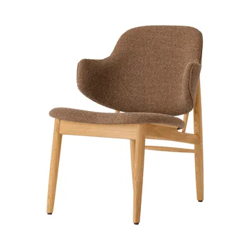 The Penguin loungestol - Logan Nutmeg helklädd, naturell ek - Audo Copenhagen