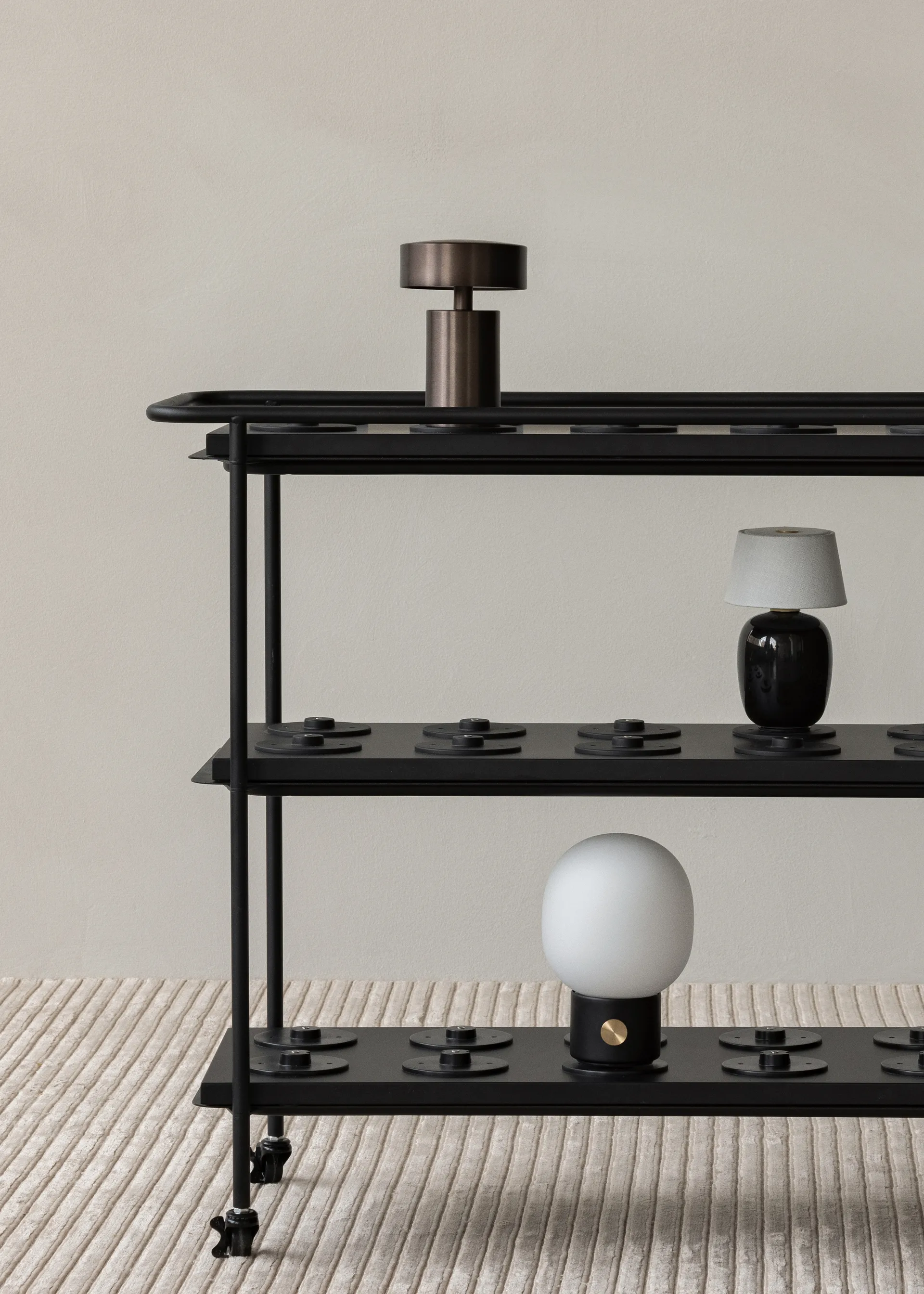 Torso bordslampa portable, Black Audo Copenhagen