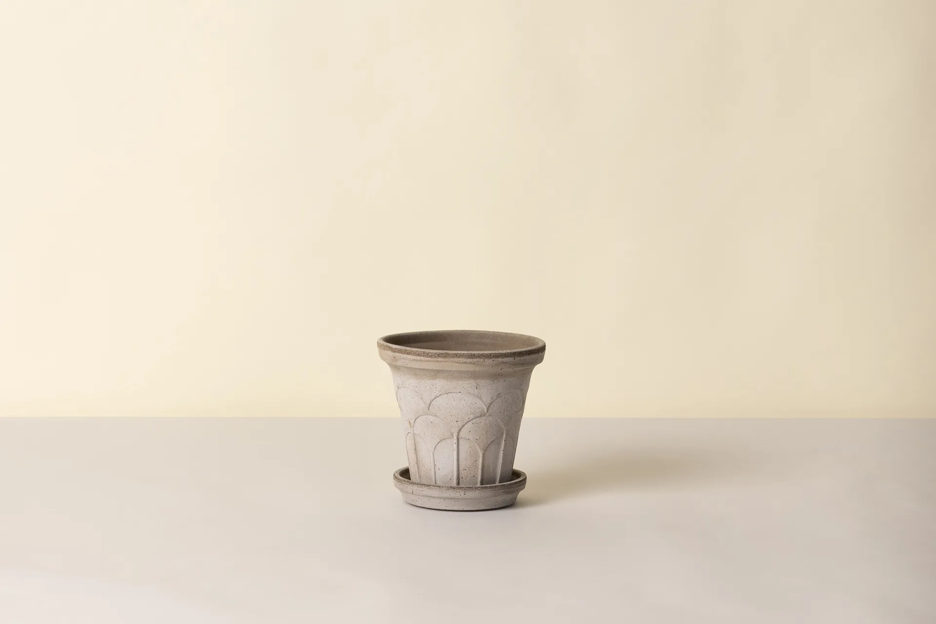 Fleur kruka med fat 2 delar, Grey, Ø16 cm Bergs Potter