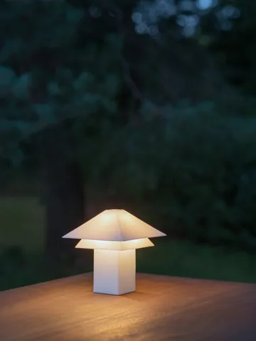 Sanaka bordslampa portabel - White - blomus