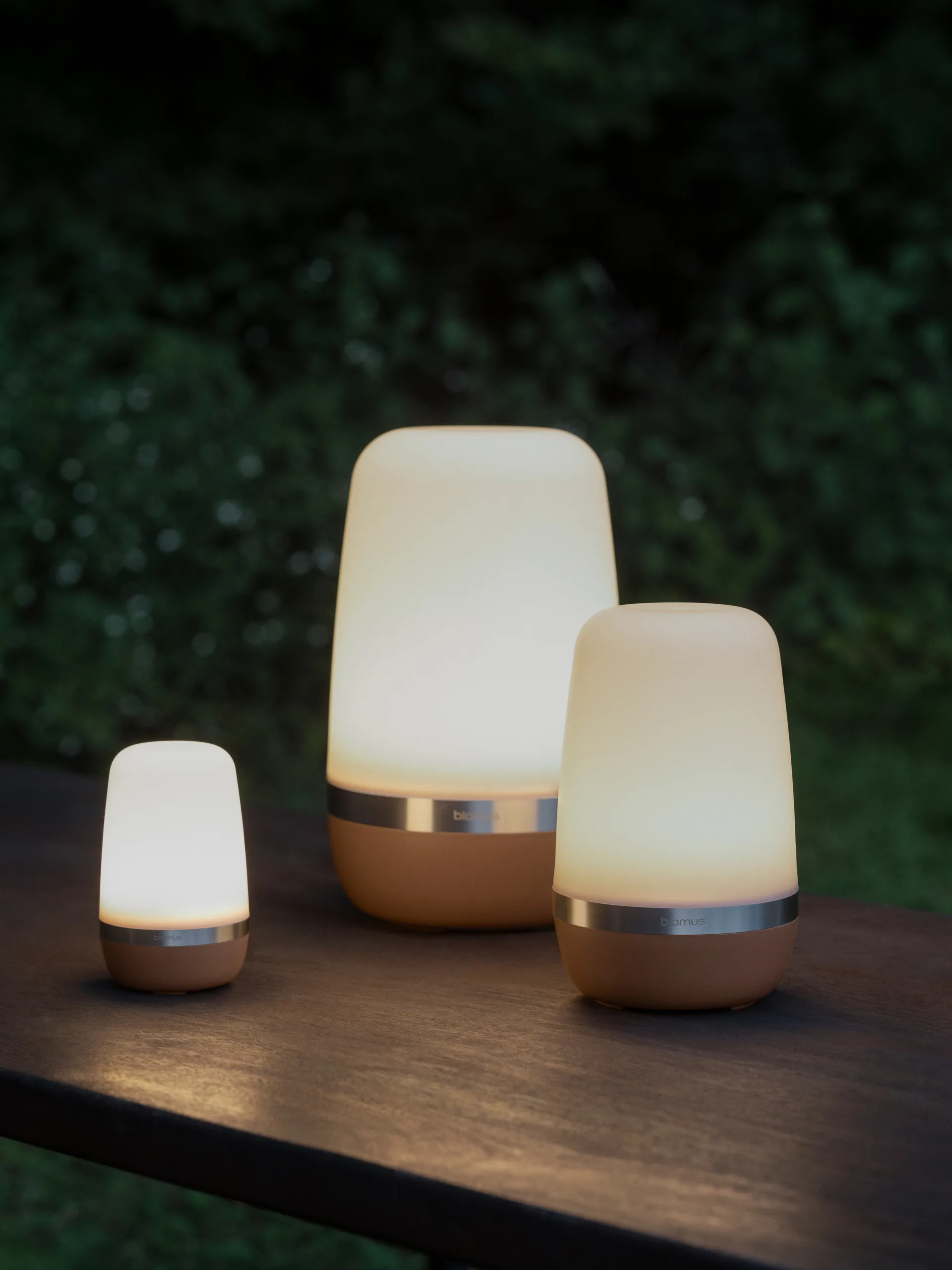 Spirit portabel LED-lampa M 15 cm, Mocha mousse blomus