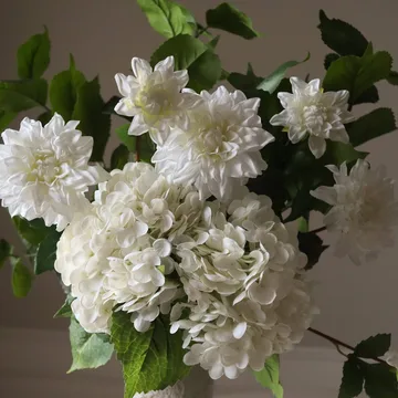 Soft Serve konstgjord bukett - Hortensia-dahlia, 8 st - Botané