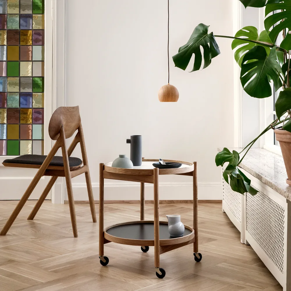 Bølling Tray Table model 50 rullbord, Ek rökt, rökt oljat ekstativ Brdr. Krüger