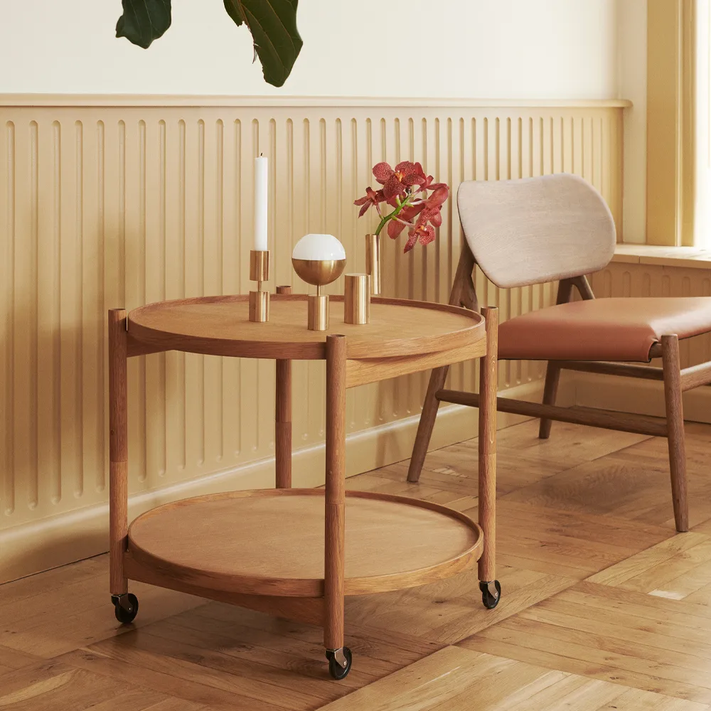 Bølling Tray Table model 60 rullbord, ek olja, oljat ekstativ Brdr. Krüger