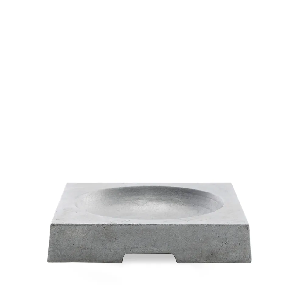 Kvadrat fågelbad, Aluminium sandgjuten Byarums bruk