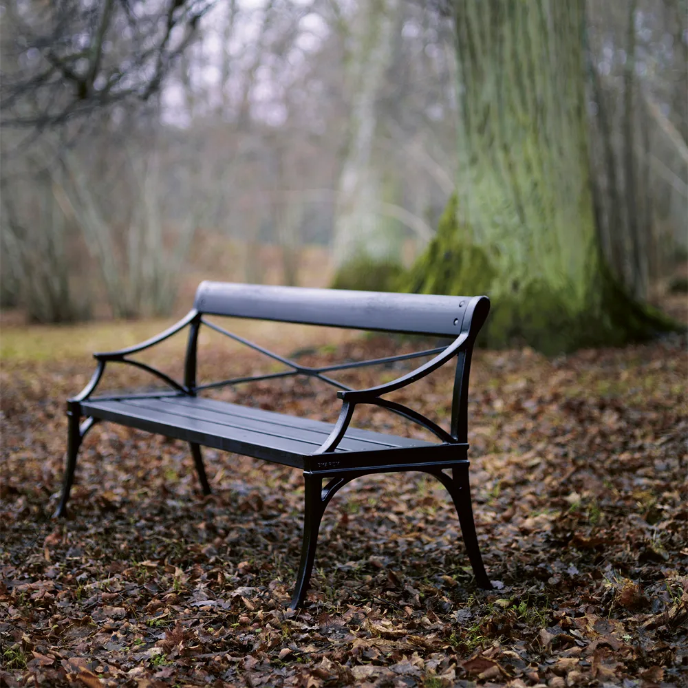 Lessebo soffa, Grön, svart stativ Byarums bruk