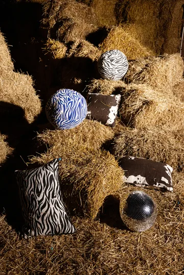 Anima kudde L 40x60 cm - Zebra-svart - Byon