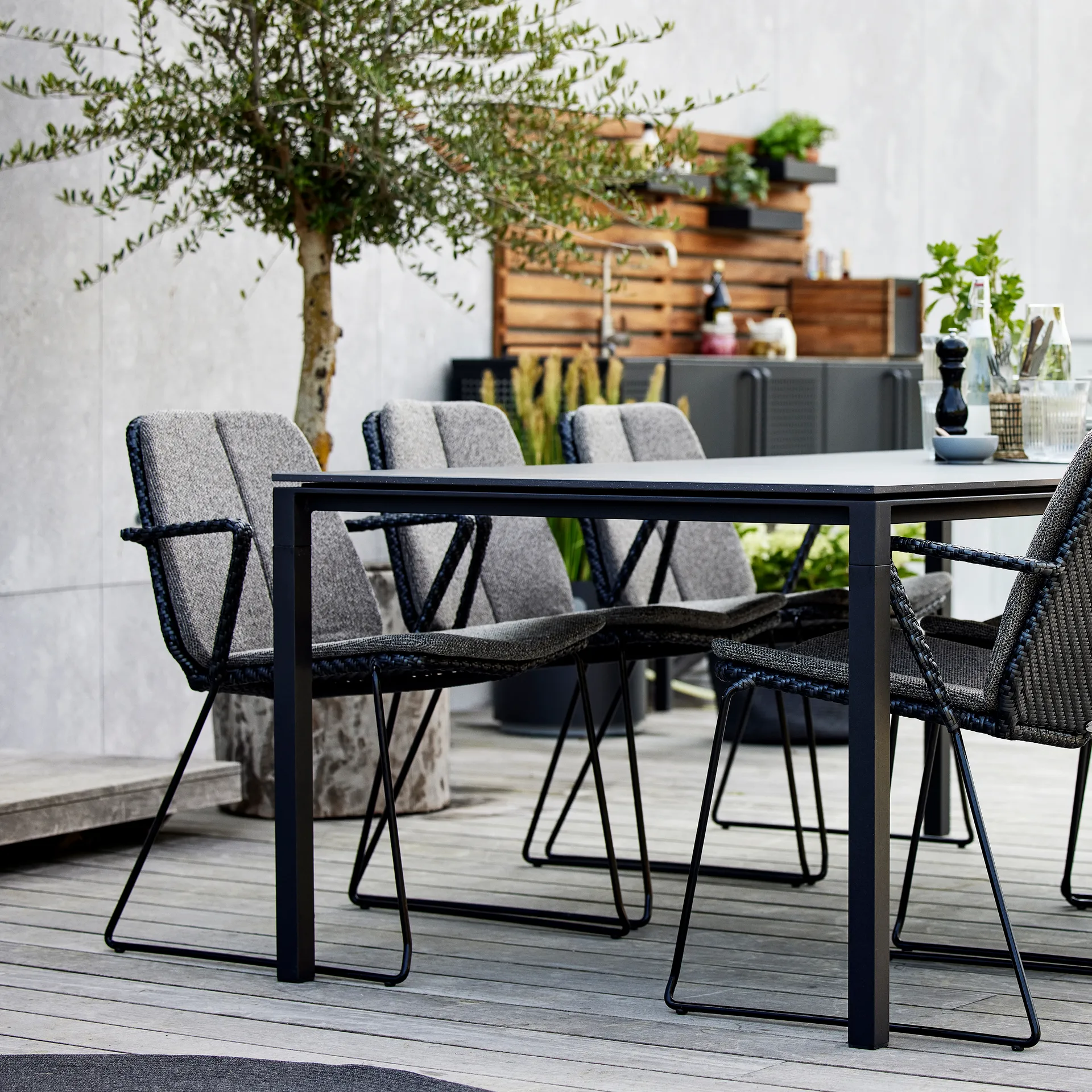 Pure bord 200x100 cm Basalt grey-lava grey Cane-line