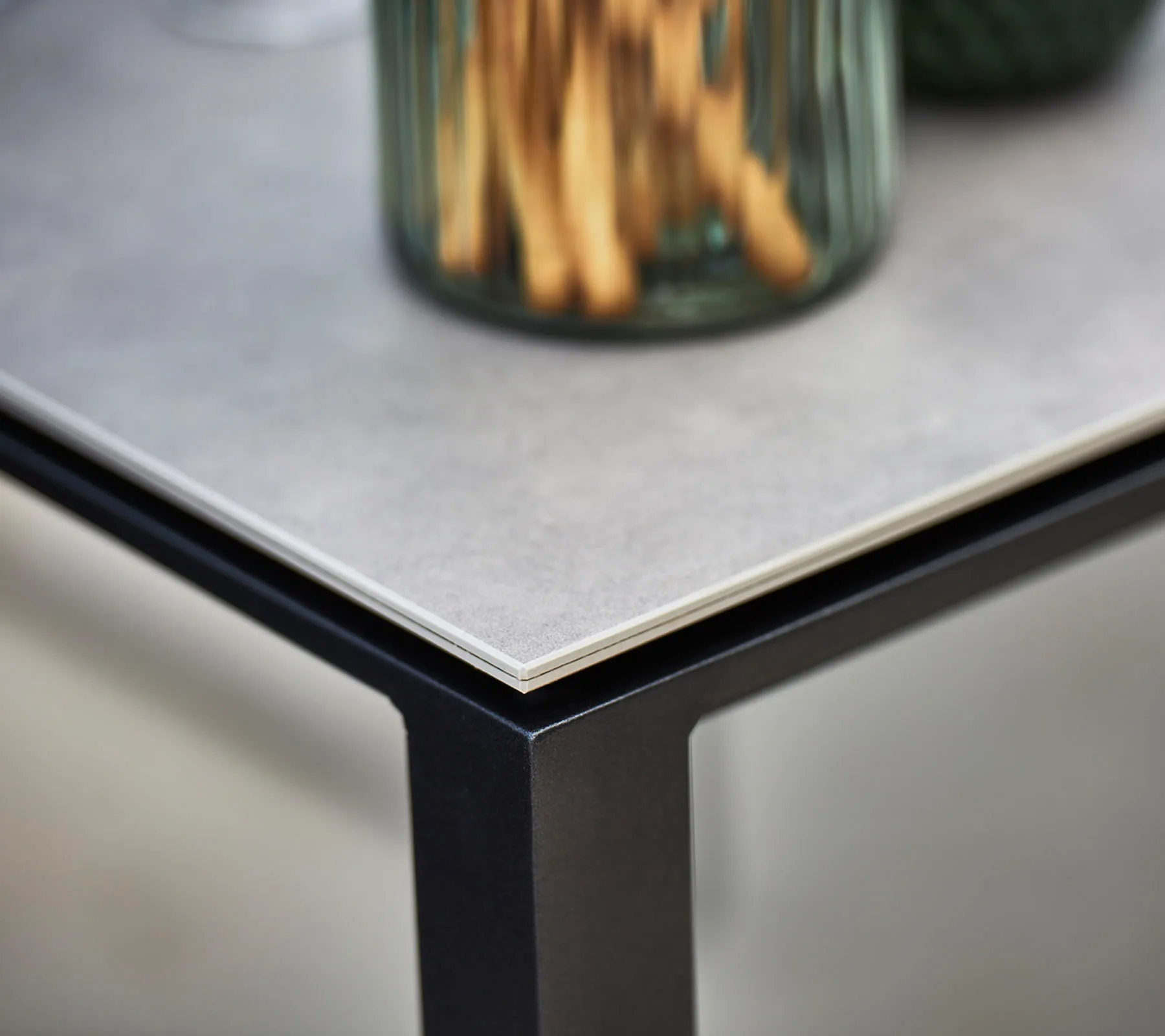 Pure bord 200x100 cm Concrete grey-lava grey Cane-line