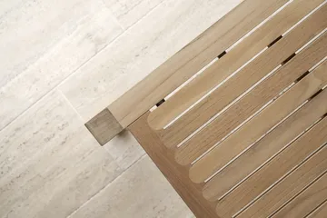 AH902 matbord 98,5x100 cm - Obehandlad teak - Carl Hansen & Søn