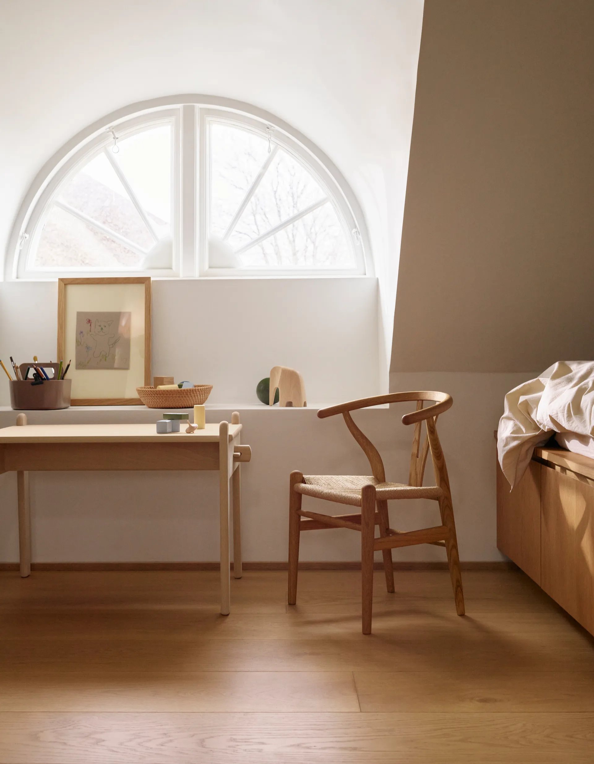 CH24 Child Wishbone Chair Birthday Edition barnstol, Oiled oak-natural cord Carl Hansen & Søn