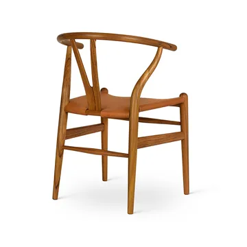 CH24 Y-stol Birthday Edition - Teak, sits i anilinläder - Carl Hansen & Søn
