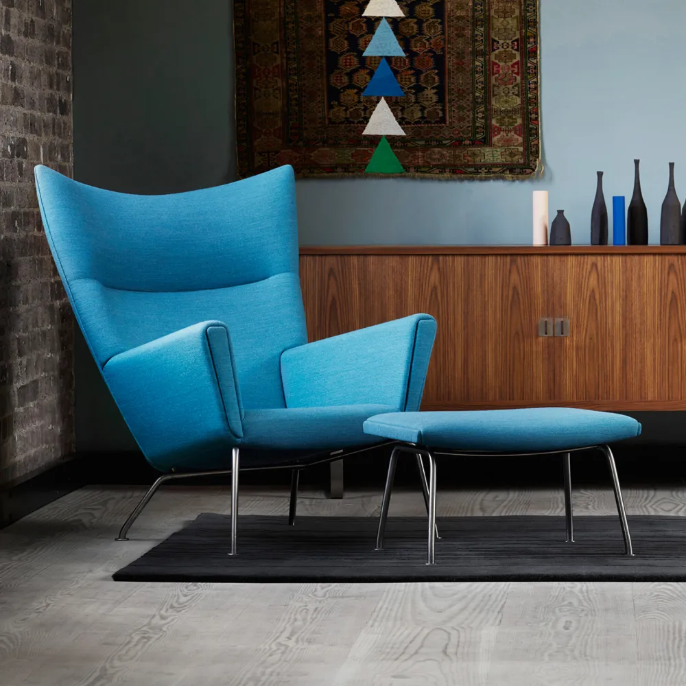 CH445 Wing Chair fåtölj, Thor 301-rostfria stålben Carl Hansen & Søn