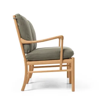 OW149-2 Colonial soffa 2-sits - Terra 20368-oljad ek - Carl Hansen & Søn