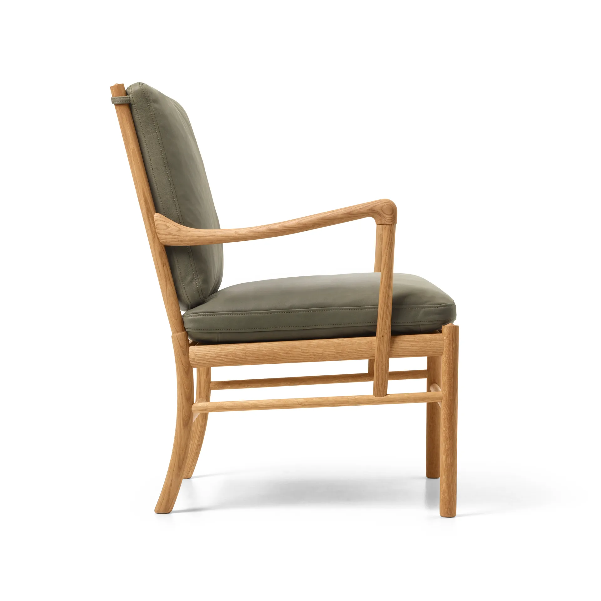 OW149 Colonial chair fåtölj, Terra 20368 läder-oljad ek Carl Hansen & Søn