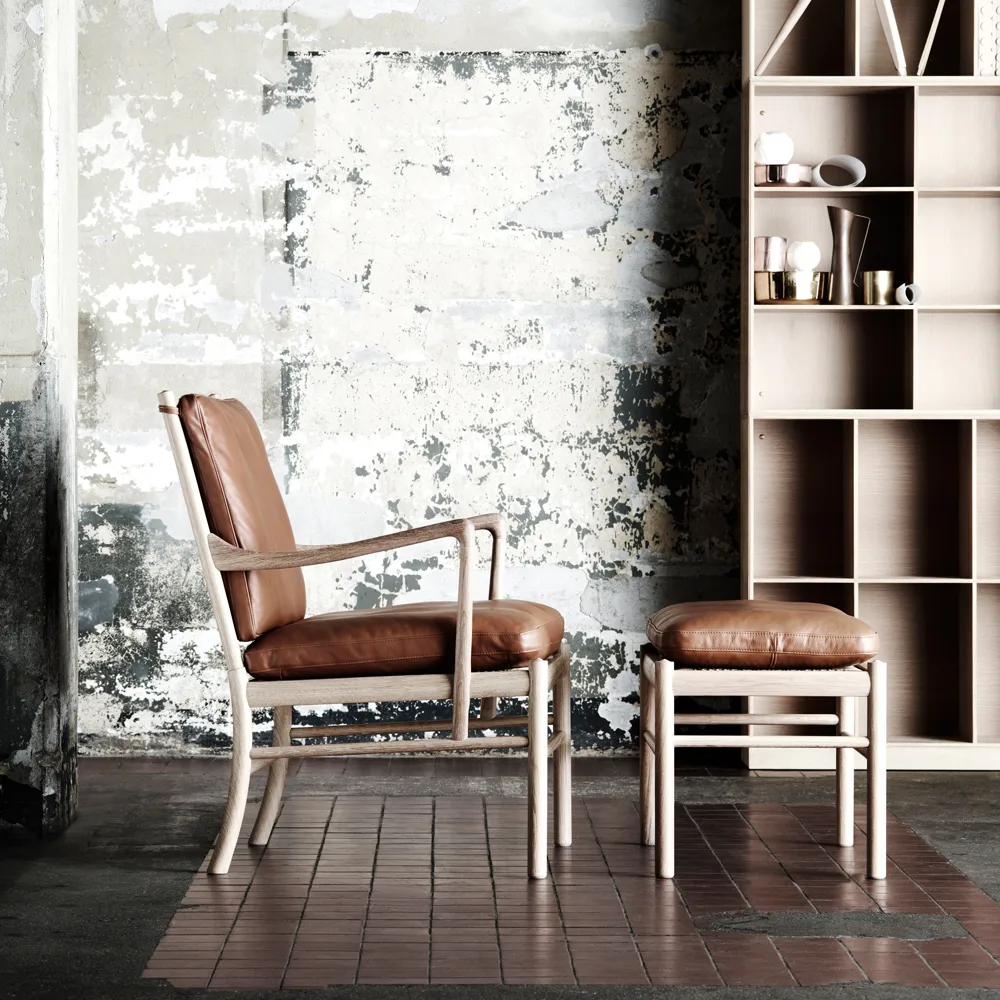 OW149 Colonial chair fåtölj, Thor 301 svart-svartlackad ek Carl Hansen & Søn