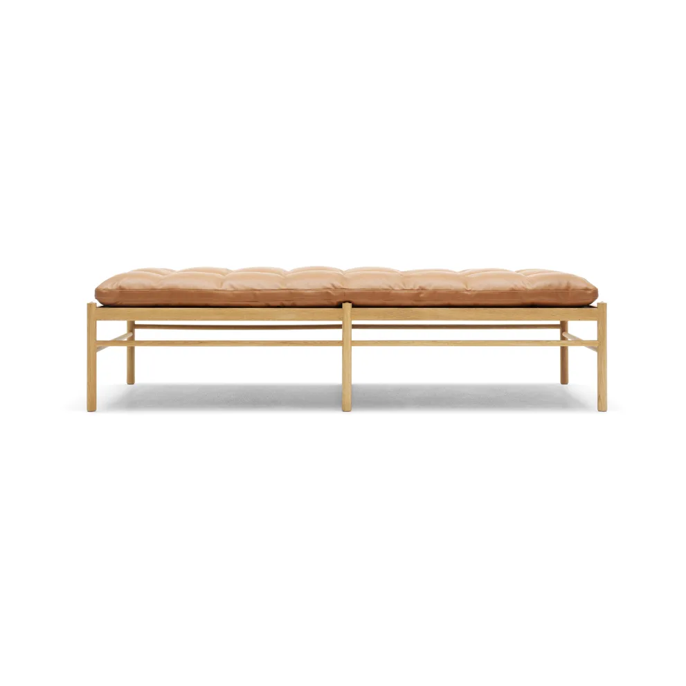 OW150 dagbädd, Läder loke 7050 brun-Oljad ek Carl Hansen & Søn
