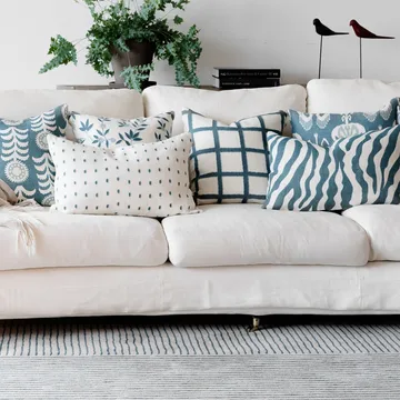 Amar kuddfodral 50x50 cm - White-blue-aqua - Chhatwal & Jonsson