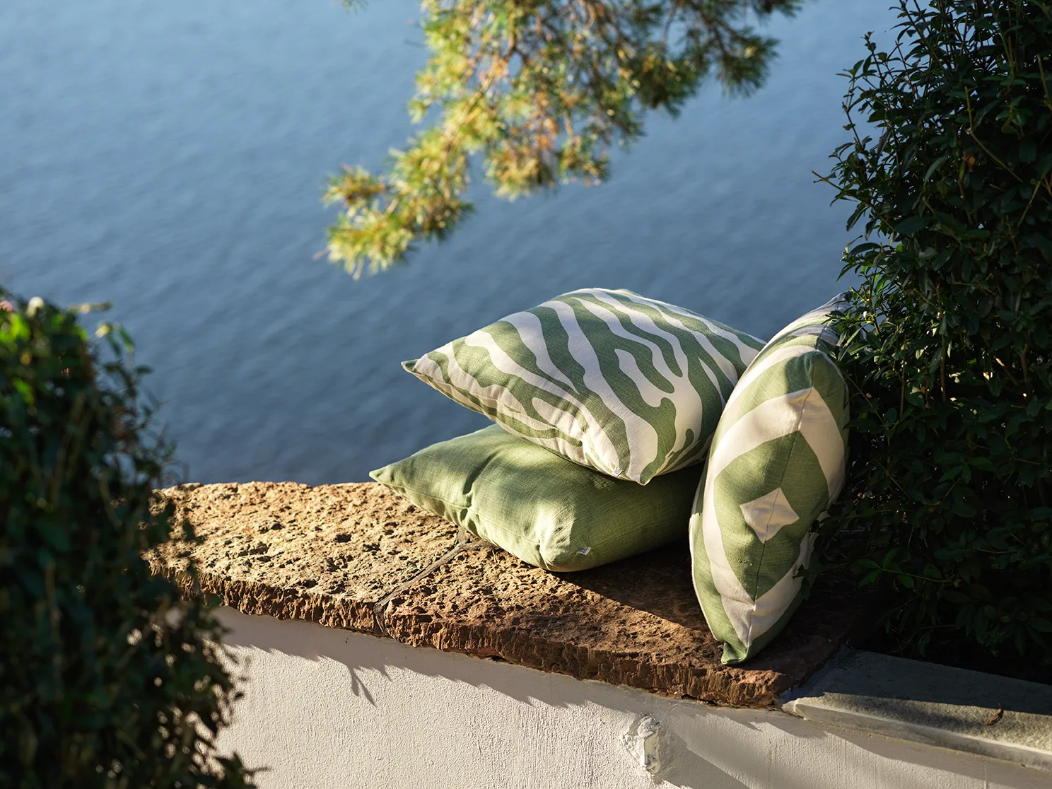 Impal Outdoor kudde, Sage/off white, 50 cm Chhatwal & Jonsson