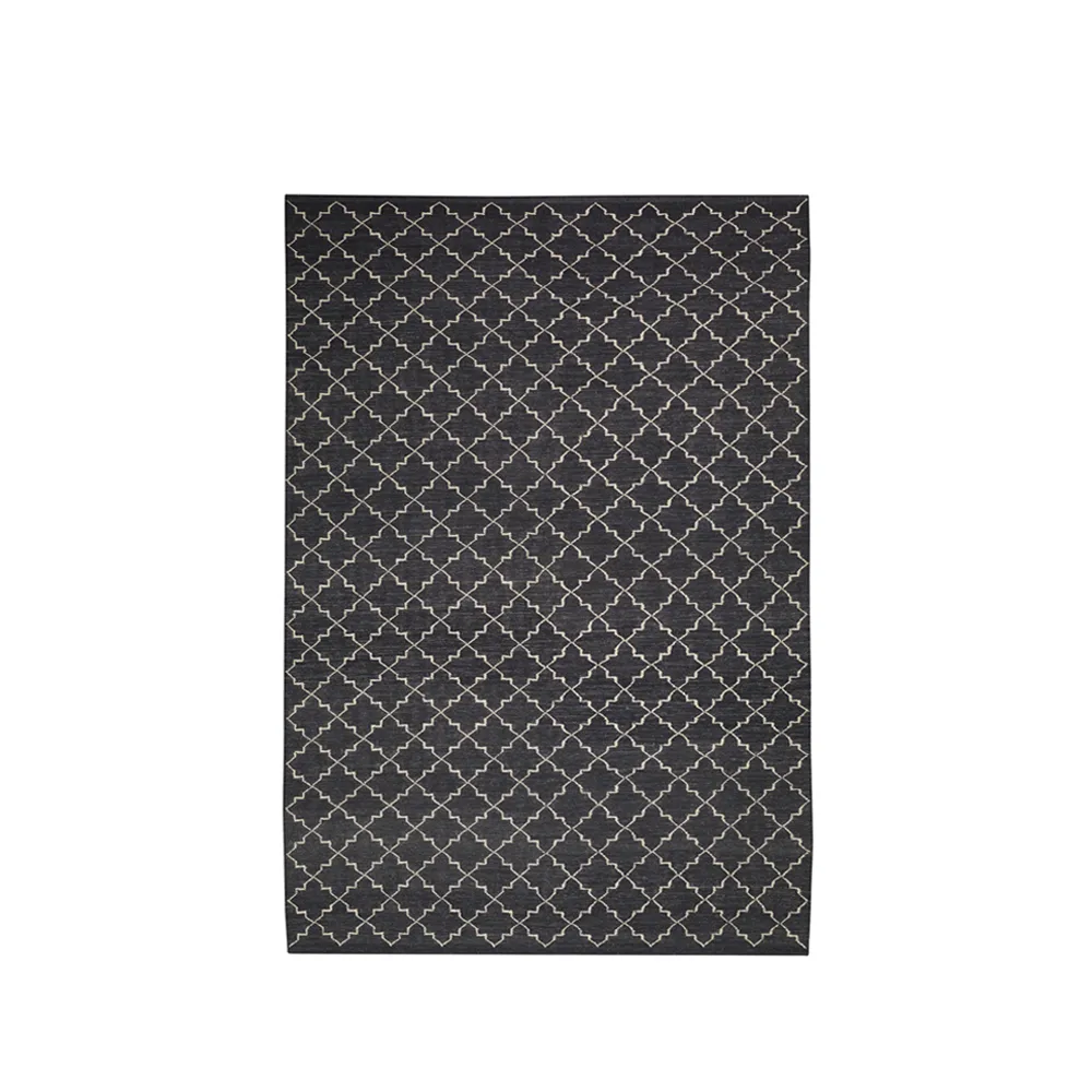 New Geometric matta, Dark grey/off white-180x272 cm Chhatwal & Jonsson