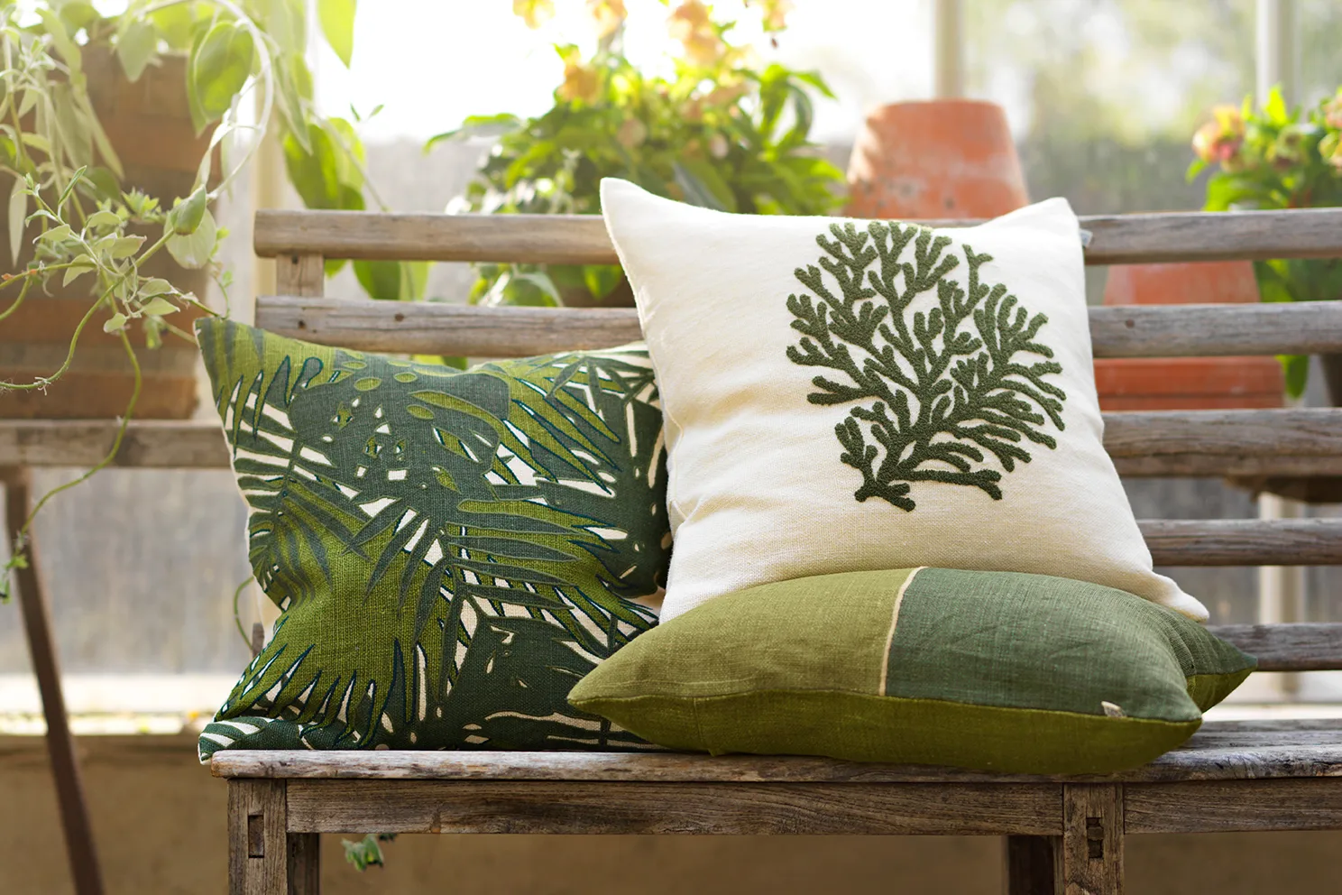 Palm kuddfodral 50x50 cm, Green-cactus green Chhatwal & Jonsson