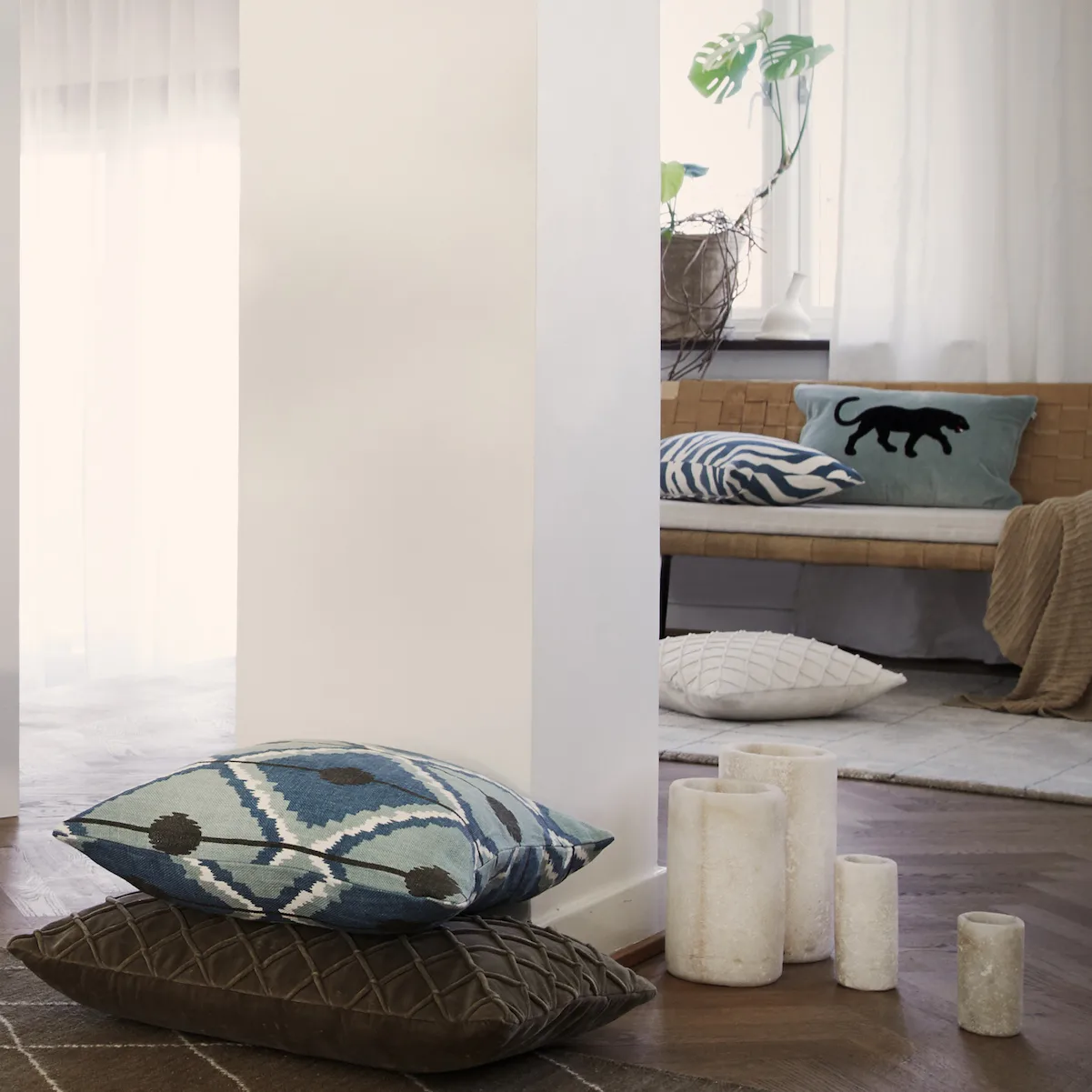 Zebra kuddfodral 50x50 cm, Heaven blue Chhatwal & Jonsson