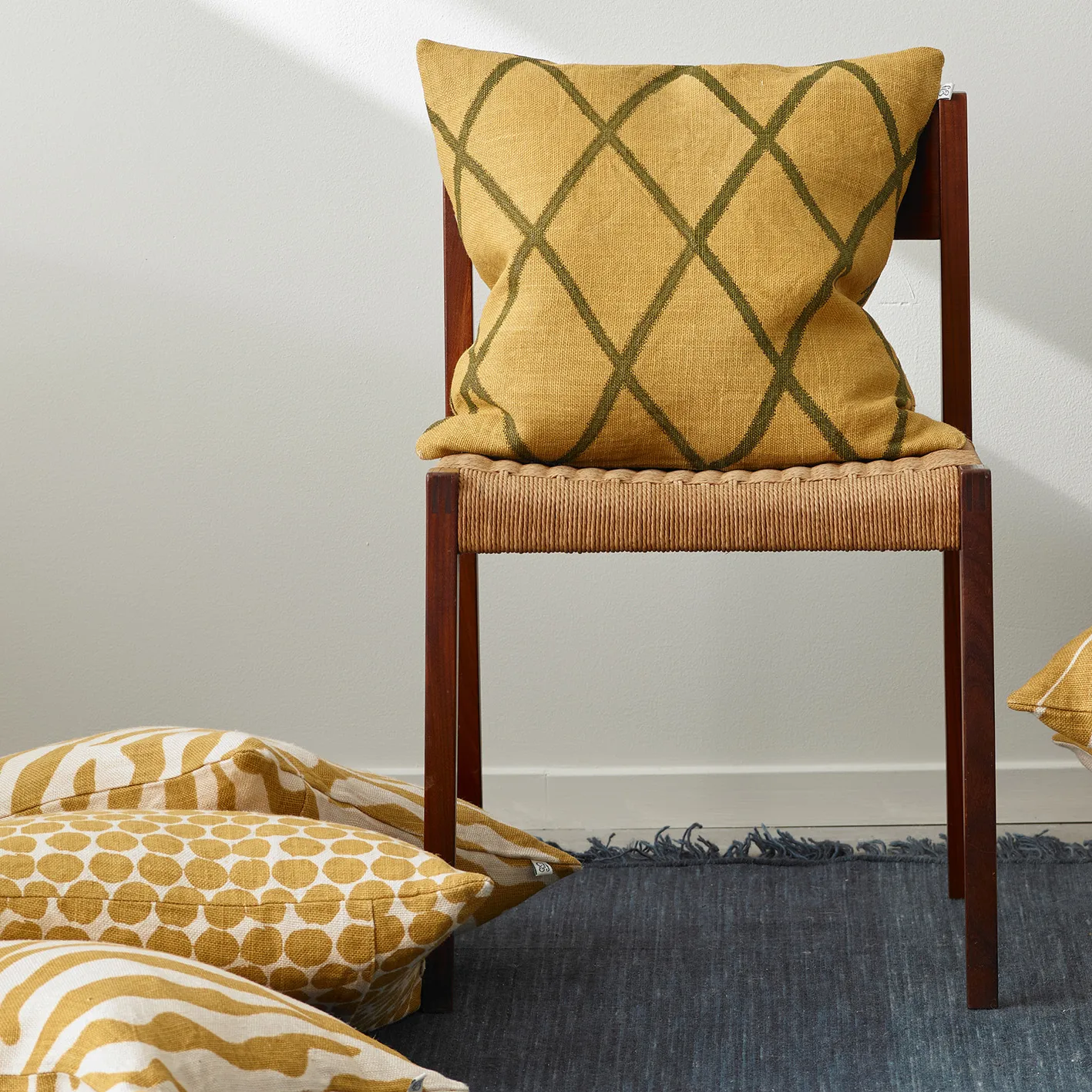 Zebra kuddfodral 50x50 cm, Spicy yellow Chhatwal & Jonsson