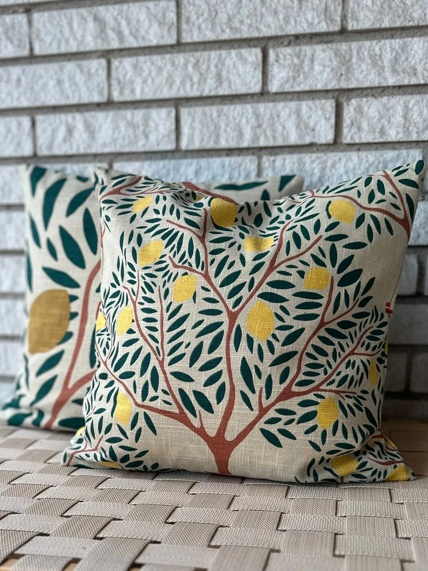 Lemon garden kuddfodral 50x50 cm, Mörkgrön Classic Collection