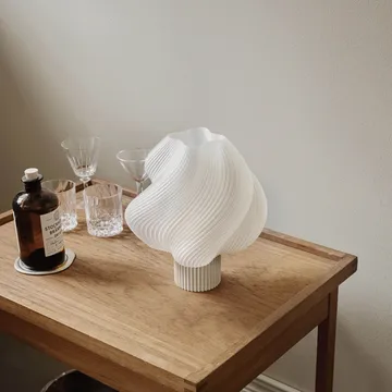 Soft Serve bordslampa - Vanilla bean, Regular, 26 cm - Crème Atelier
