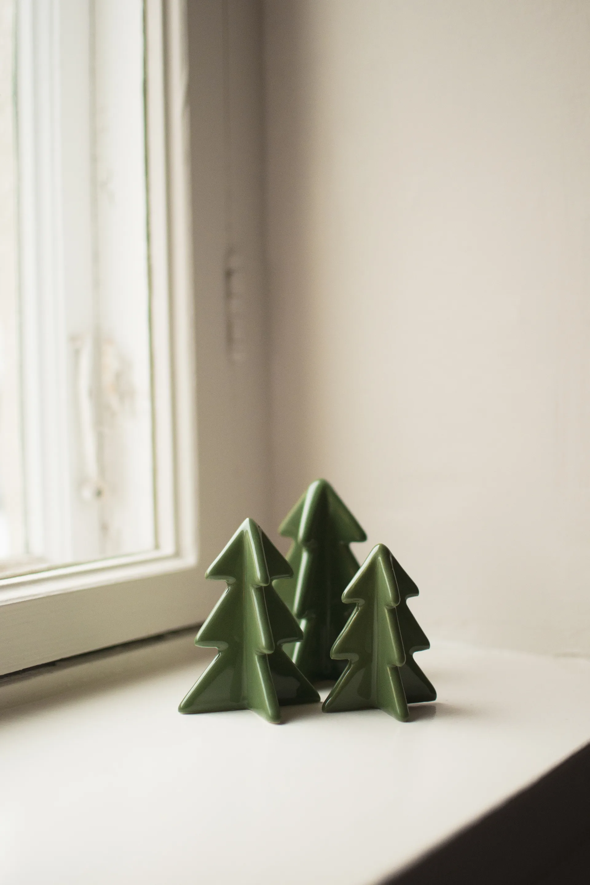 Winter tree dekoration, Green, 8 cm DBKD