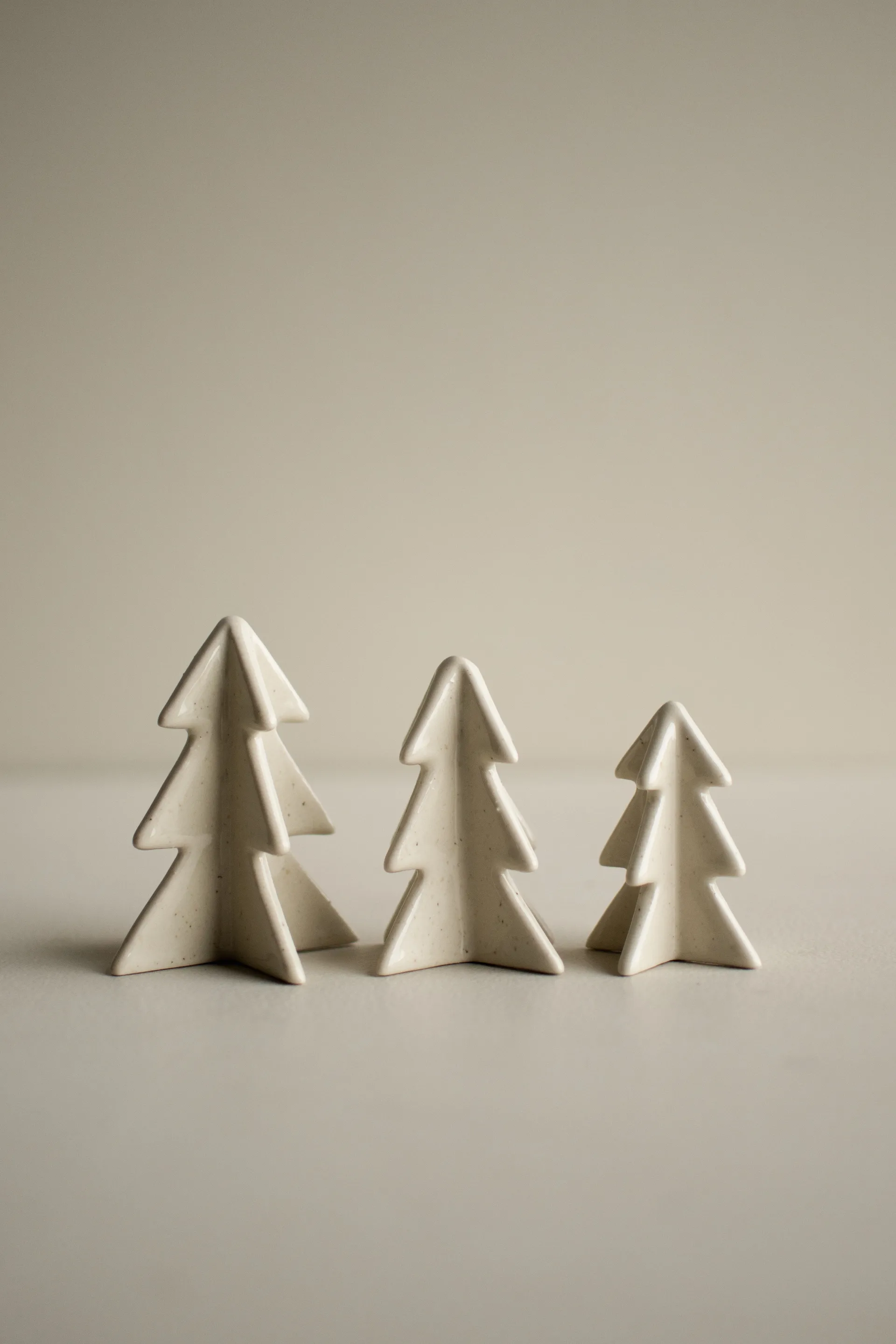 Winter tree dekoration, Vanilla, 7 cm DBKD